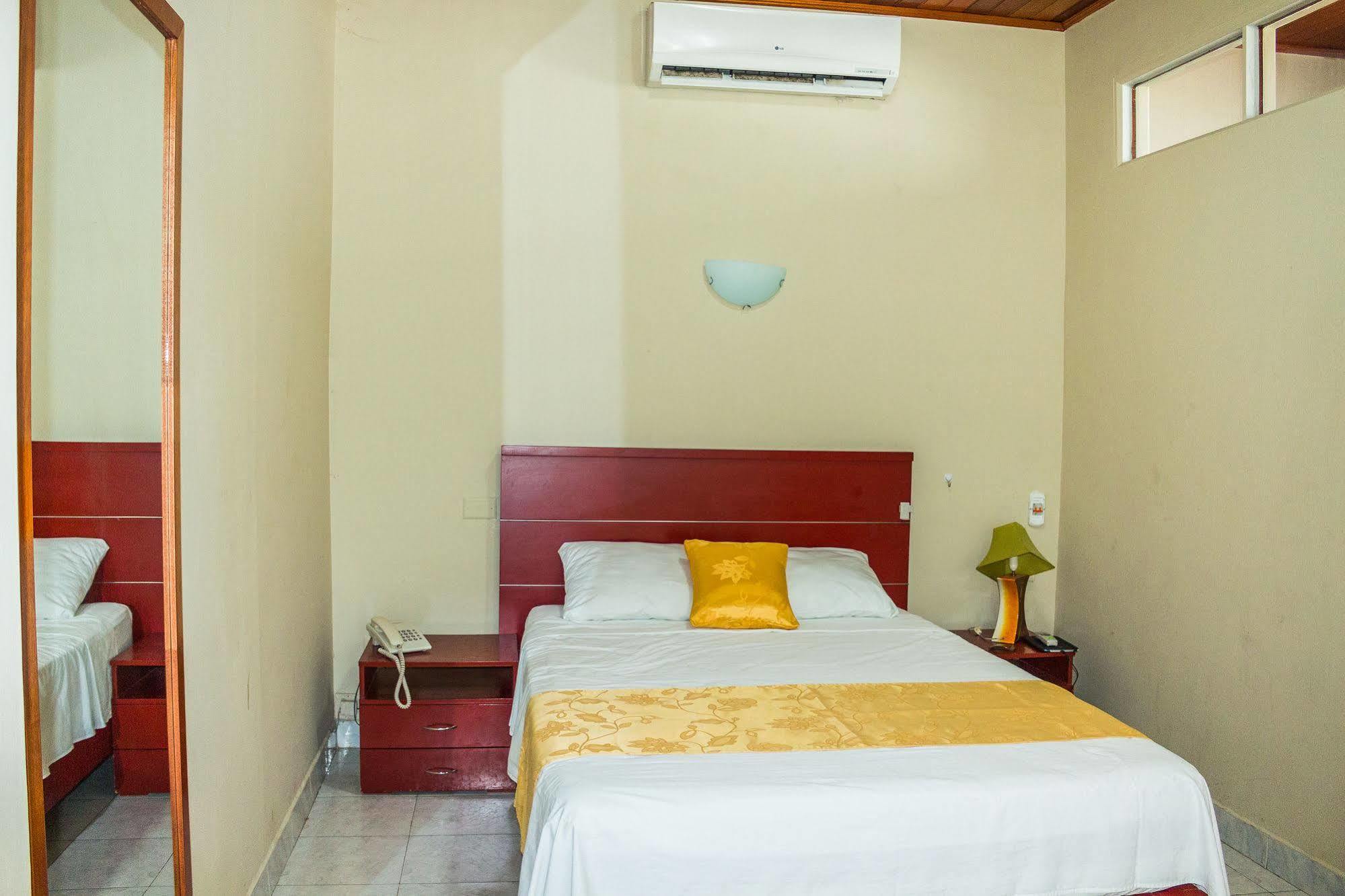 Hotel Golden Star Iquitos Dış mekan fotoğraf